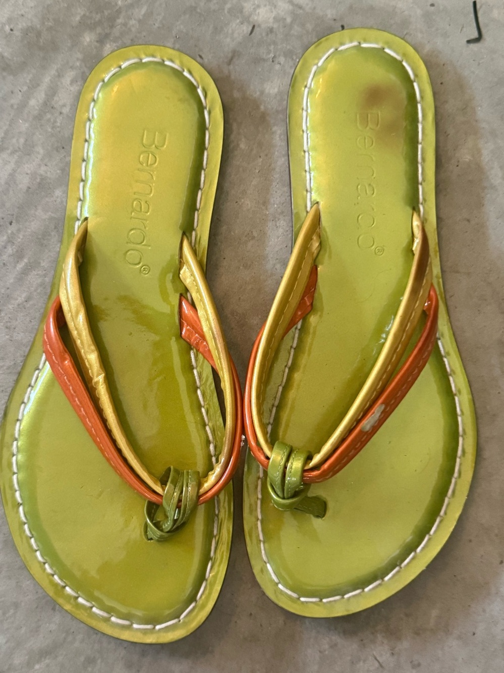 Bernardo Green Flip Flops with Orange & Gold Straps - Picture 9 of 9